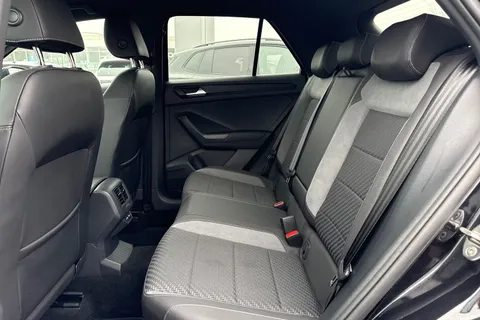 KY22YBL Volkswagen T-Roc 2.0 TDI EVO R-Line 5dr DSG ⭐Electric Tailgate, 1 Year VW Warranty⭐ Thumbnail #33