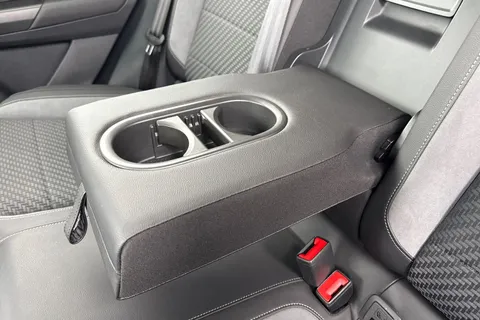 KY22YBL Volkswagen T-Roc 2.0 TDI EVO R-Line 5dr DSG ⭐Electric Tailgate, 1 Year VW Warranty⭐ Thumbnail #36