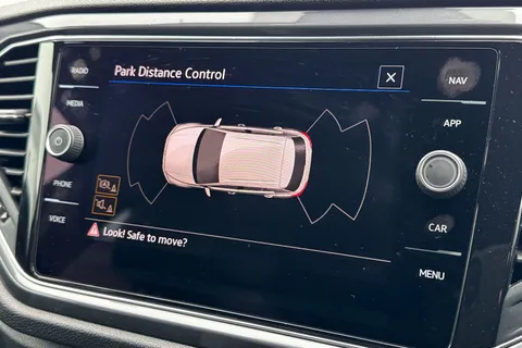 KY22YBL Volkswagen T-Roc 2.0 TDI EVO R-Line 5dr DSG ⭐Electric Tailgate, 1 Year VW Warranty⭐ Thumbnail #46