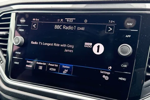 KY22YBL Volkswagen T-Roc 2.0 TDI EVO R-Line 5dr DSG ⭐Electric Tailgate, 1 Year VW Warranty⭐ Thumbnail #48