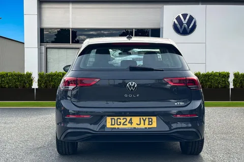 4 of 43 for VOLKSWAGEN GOLF 1.0 eTSI Life 5dr DSG