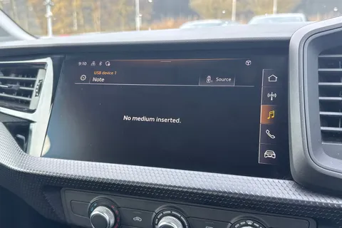 YG23VSM Audi A1 Technik 25 TFSI  95 PS 5-speed Thumbnail #46