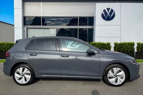 GD25SYJ Volkswagen Golf 1.5 TSI 204 Match eHybrid 5dr DSG | Rear Camera | ACC Thumbnail #4