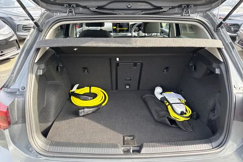 GD25SYJ Volkswagen Golf 1.5 TSI 204 Match eHybrid 5dr DSG | Rear Camera | ACC Thumbnail #8