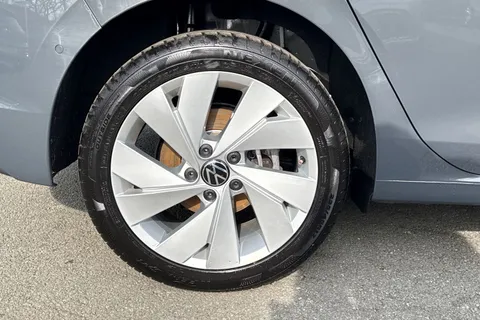 GD25SYJ Volkswagen Golf 1.5 TSI 204 Match eHybrid 5dr DSG | Rear Camera | ACC Thumbnail #12