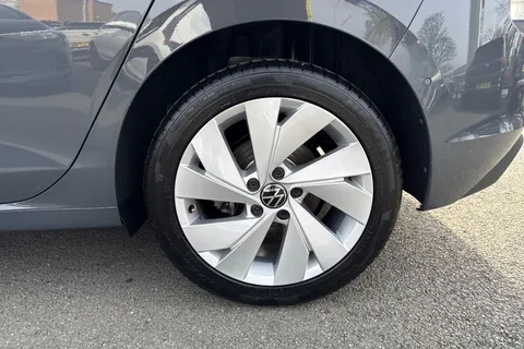 GD25SYJ Volkswagen Golf 1.5 TSI 204 Match eHybrid 5dr DSG | Rear Camera | ACC Thumbnail #13