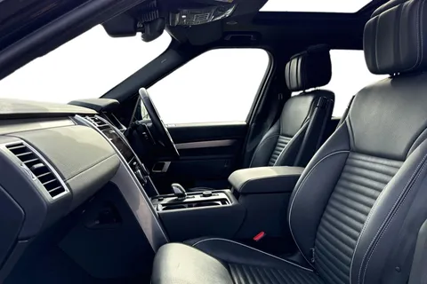 KO73RVK Land Rover Discovery 3.0 D300 Dynamic HSE 5dr Thumbnail #4