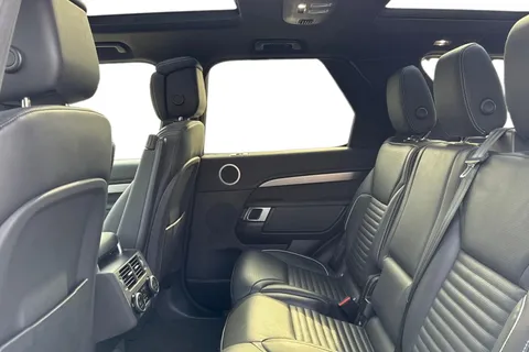 KO73RVK Land Rover Discovery 3.0 D300 Dynamic HSE 5dr Thumbnail #5