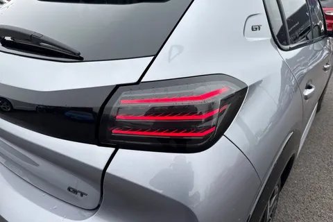 BK24LVW PEUGEOT 208 1.2 PureTech GT Euro 6 (s/s) 5dr Thumbnail #8