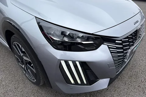 BK24LVW PEUGEOT 208 1.2 PureTech GT Euro 6 (s/s) 5dr Thumbnail #9