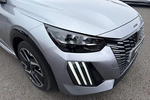 BK24LVW PEUGEOT 208 1.2 PureTech GT Euro 6 (s/s) 5dr Thumbnail #25