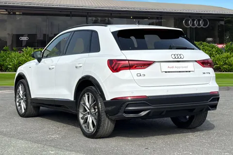 PX74XZC Audi Q3 Black Edition 35 TFSI  150 PS S tronic Thumbnail #3