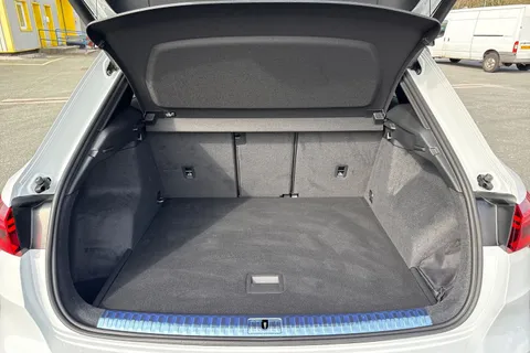 PX74XZC Audi Q3 Black Edition 35 TFSI  150 PS S tronic Thumbnail #8