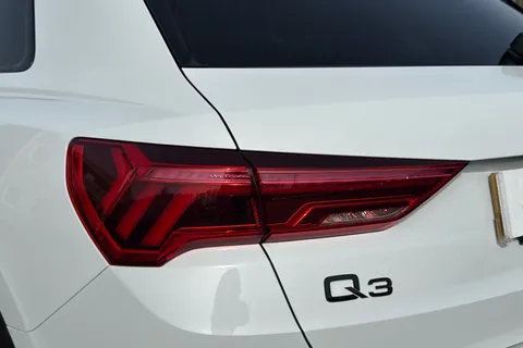 PX74XZC Audi Q3 Black Edition 35 TFSI  150 PS S tronic Thumbnail #9