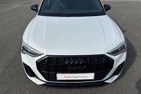 PX74XZC Audi Q3 Black Edition 35 TFSI  150 PS S tronic Thumbnail #27