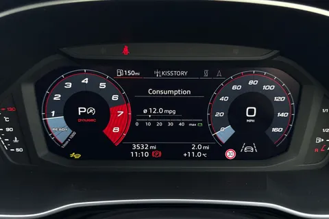 PX74XZC Audi Q3 Black Edition 35 TFSI  150 PS S tronic Thumbnail #54