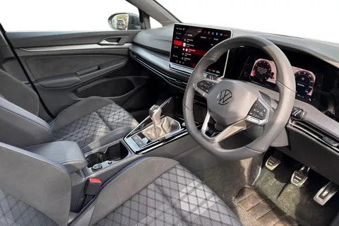 KY75RWN Volkswagen Golf 1.5 TSI 150 R-Line 5dr | ACC | Navigation system Thumbnail #15