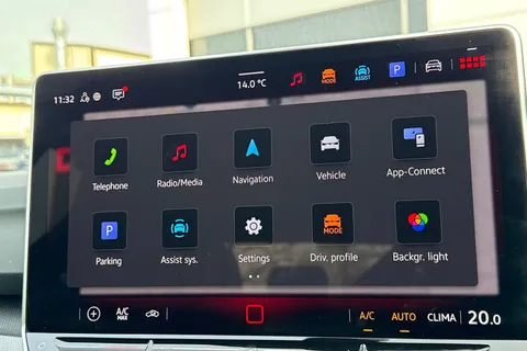 KY75RWN Volkswagen Golf 1.5 TSI 150 R-Line 5dr | ACC | Navigation system Thumbnail #28