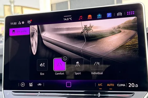 KY75RWN Volkswagen Golf 1.5 TSI 150 R-Line 5dr | ACC | Navigation system Thumbnail #33