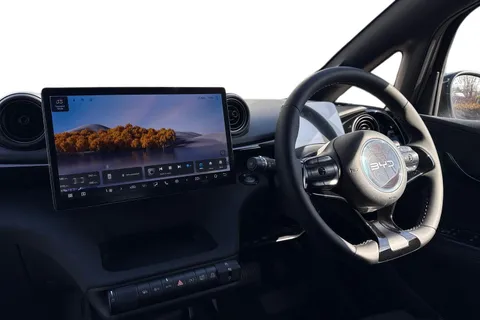  BYD Dolphin 60.48kWh Design Auto 5dr Thumbnail #12