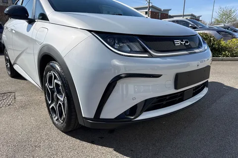  BYD Dolphin 60.48kWh Design Auto 5dr Thumbnail #16