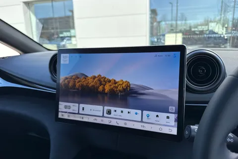  BYD Dolphin 60.48kWh Design Auto 5dr Thumbnail #34