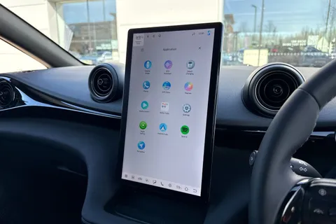  BYD Dolphin 60.48kWh Design Auto 5dr Thumbnail #36