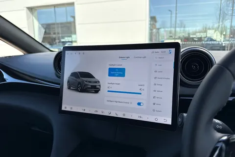  BYD Dolphin 60.48kWh Design Auto 5dr Thumbnail #40