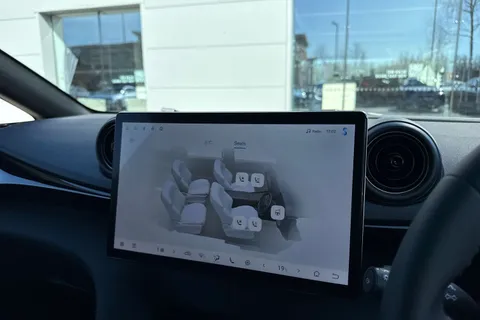  BYD Dolphin 60.48kWh Design Auto 5dr Thumbnail #48