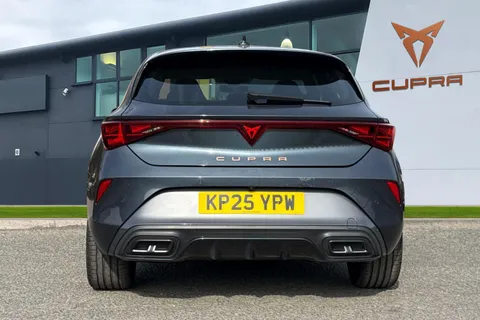 4 of 45 for CUPRA Leon 1.5 TSI V2 Euro 6 (s/s) 5dr