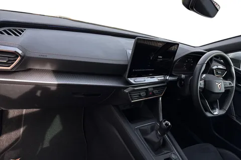 15 of 45 for CUPRA Leon 1.5 TSI V2 Euro 6 (s/s) 5dr