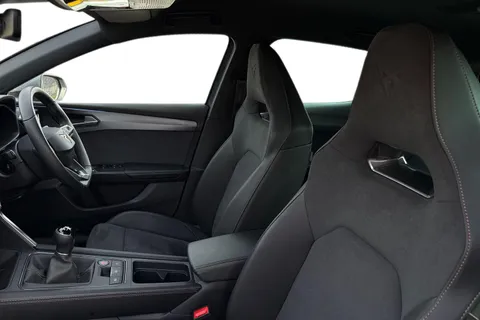 16 of 45 for CUPRA Leon 1.5 TSI V2 Euro 6 (s/s) 5dr