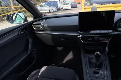 20 of 45 for CUPRA Leon 1.5 TSI V2 Euro 6 (s/s) 5dr