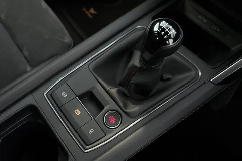 23 of 45 for CUPRA Leon 1.5 TSI V2 Euro 6 (s/s) 5dr