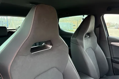 24 of 45 for CUPRA Leon 1.5 TSI V2 Euro 6 (s/s) 5dr