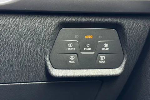 35 of 45 for CUPRA Leon 1.5 TSI V2 Euro 6 (s/s) 5dr