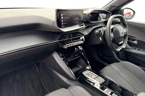 PL24DSO PEUGEOT 2008 1.2 PureTech GT EAT Euro 6 (s/s) 5dr Thumbnail #10