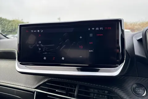 PL24DSO PEUGEOT 2008 1.2 PureTech GT EAT Euro 6 (s/s) 5dr Thumbnail #20