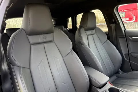 PF23FET Audi A3 Sportback MY23.5 Black Edition 35 TFSI  150 PS 6-speed Thumbnail #22