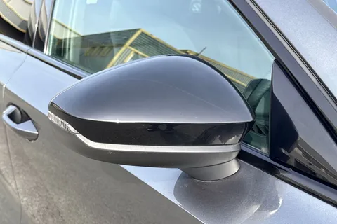 PF23FET Audi A3 Sportback MY23.5 Black Edition 35 TFSI  150 PS 6-speed Thumbnail #31