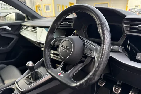 PF23FET Audi A3 Sportback MY23.5 Black Edition 35 TFSI  150 PS 6-speed Thumbnail #43