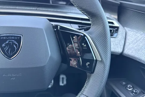 40 of 67 for PEUGEOT E-3008 73kWh GT Auto 5dr