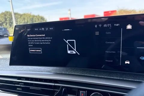 45 of 67 for PEUGEOT E-3008 73kWh GT Auto 5dr