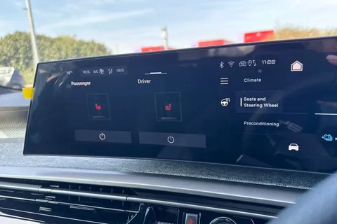 52 of 67 for PEUGEOT E-3008 73kWh GT Auto 5dr