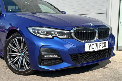 YC71FCD BMW 3 Series 2.0 318i M Sport Auto Euro 6 (s/s) 4dr Thumbnail #10