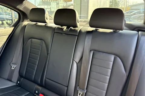 YC71FCD BMW 3 Series 2.0 318i M Sport Auto Euro 6 (s/s) 4dr Thumbnail #20