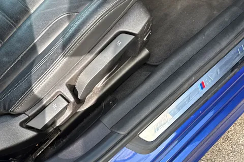 YC71FCD BMW 3 Series 2.0 318i M Sport Auto Euro 6 (s/s) 4dr Thumbnail #38