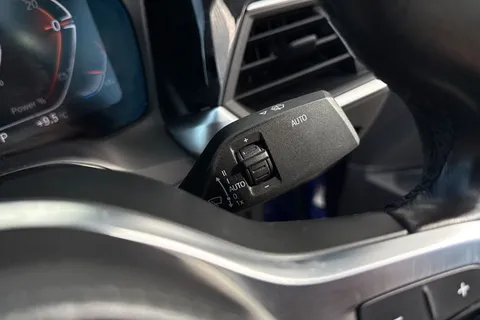 YC71FCD BMW 3 Series 2.0 318i M Sport Auto Euro 6 (s/s) 4dr Thumbnail #53