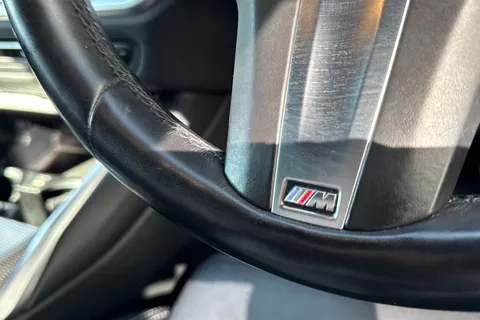 YC71FCD BMW 3 Series 2.0 318i M Sport Auto Euro 6 (s/s) 4dr Thumbnail #58