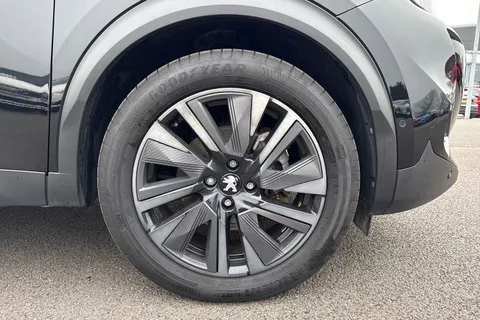 MW71ZSV PEUGEOT e-2008 50kWh GT Premium Auto 5dr Thumbnail #10